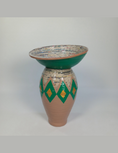 Load image into Gallery viewer, ANAMIL Traditional Vase
Green