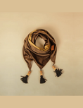 Load image into Gallery viewer, LABOGA Triangle Velvet Shawl olive with gold