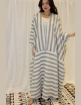 Load image into Gallery viewer, ALWAFRAH Grey linen Abaya with White Dress