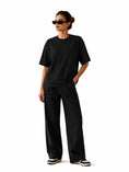 Load image into Gallery viewer, T-Shirt – 1727 Essential Black
