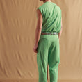 Load image into Gallery viewer, DEEP-PLEATED PANTS KULE GREEN SM