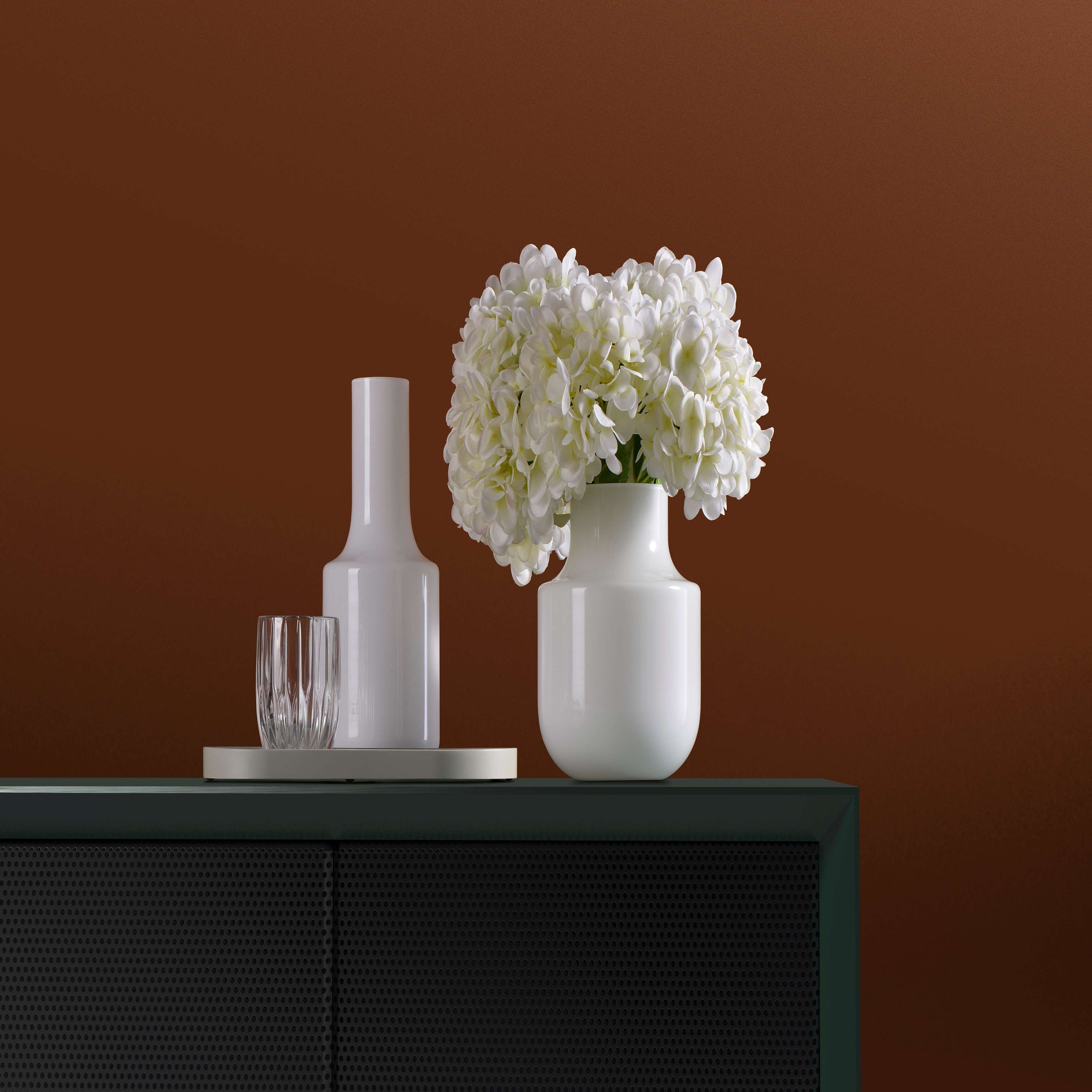 Minimalist Vase A-White