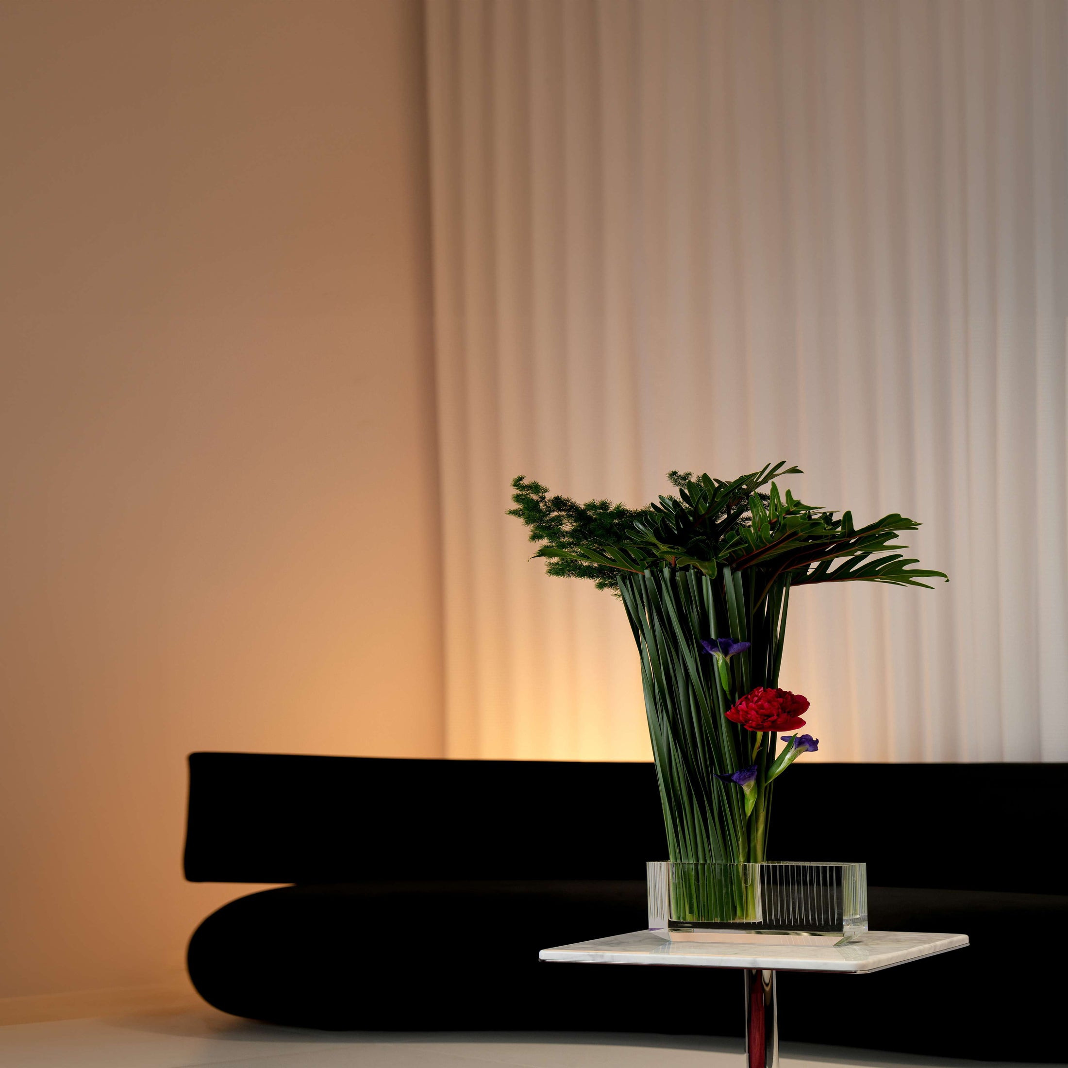 XUYU K9 Crystal Cubic Vase-Short