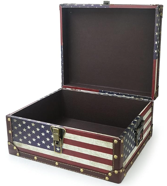 HOPEWELL American Flag Treasure Chest Box - Small - 47 x 35 x 25 CM