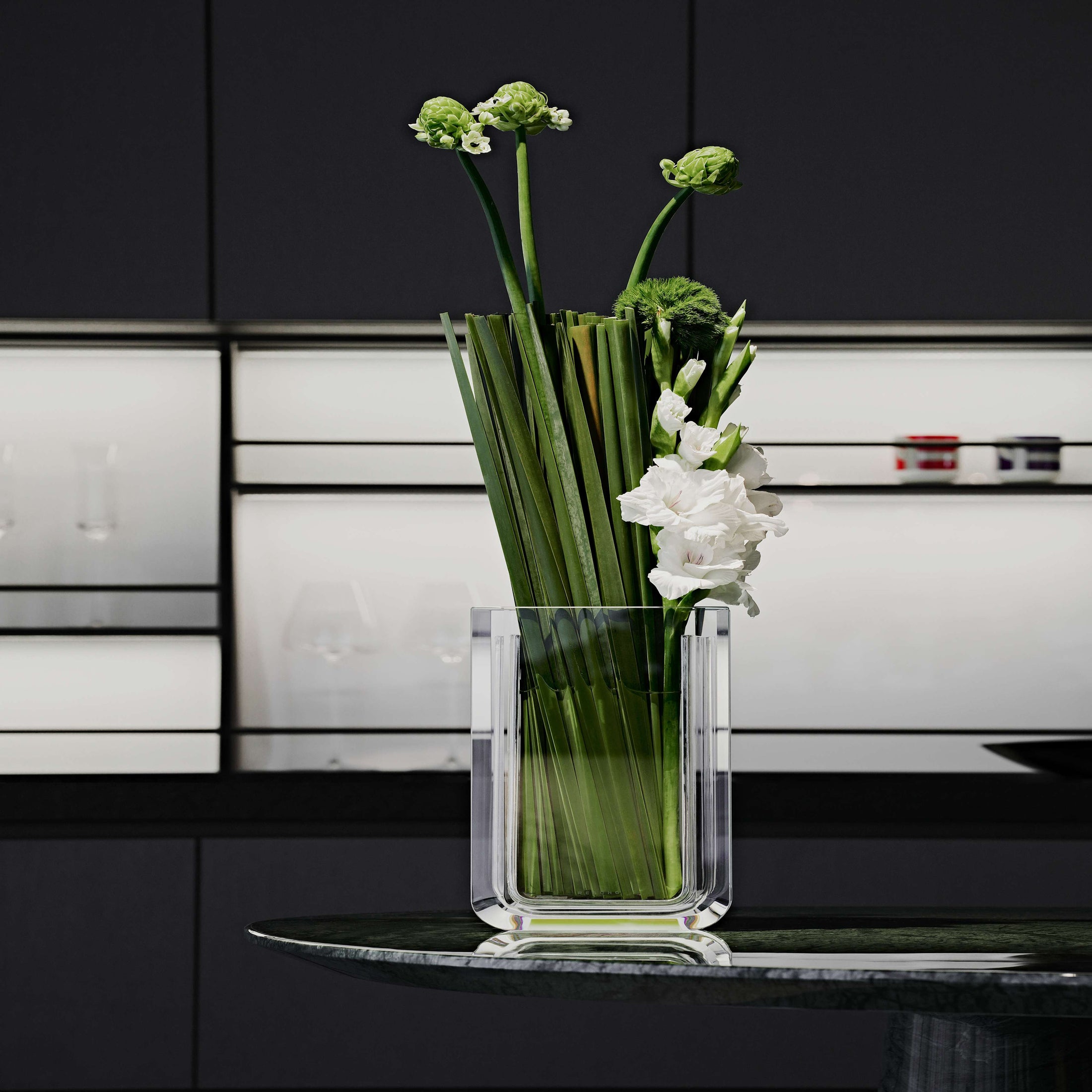 QINGYING Vase-L