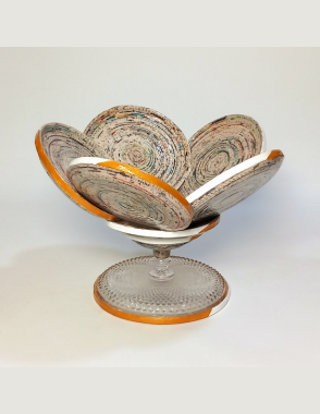 ANAMIL Round Petal Platter - White