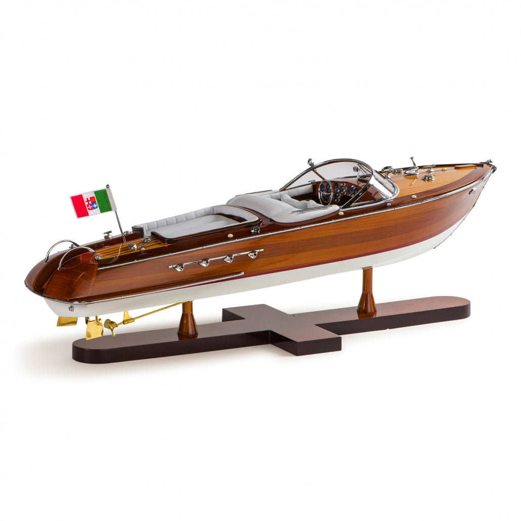 AUTHENTIC MODELS Aquarama
