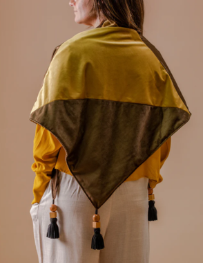 LABOGA Triangle Velvet Shawl olive with gold