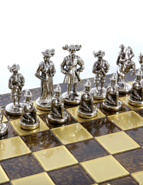 MANOPOULOS Medieval Knights Metal Chess set with Gold - Silver Chessmen - 44cm Chessboardn in Brown