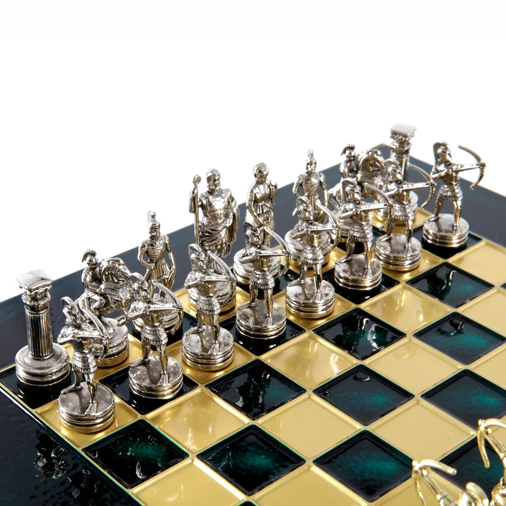 MANOPOULOS Archers Metal Chess Set with Gold & Silver Chessmen & 28cm Chessboard in Brown