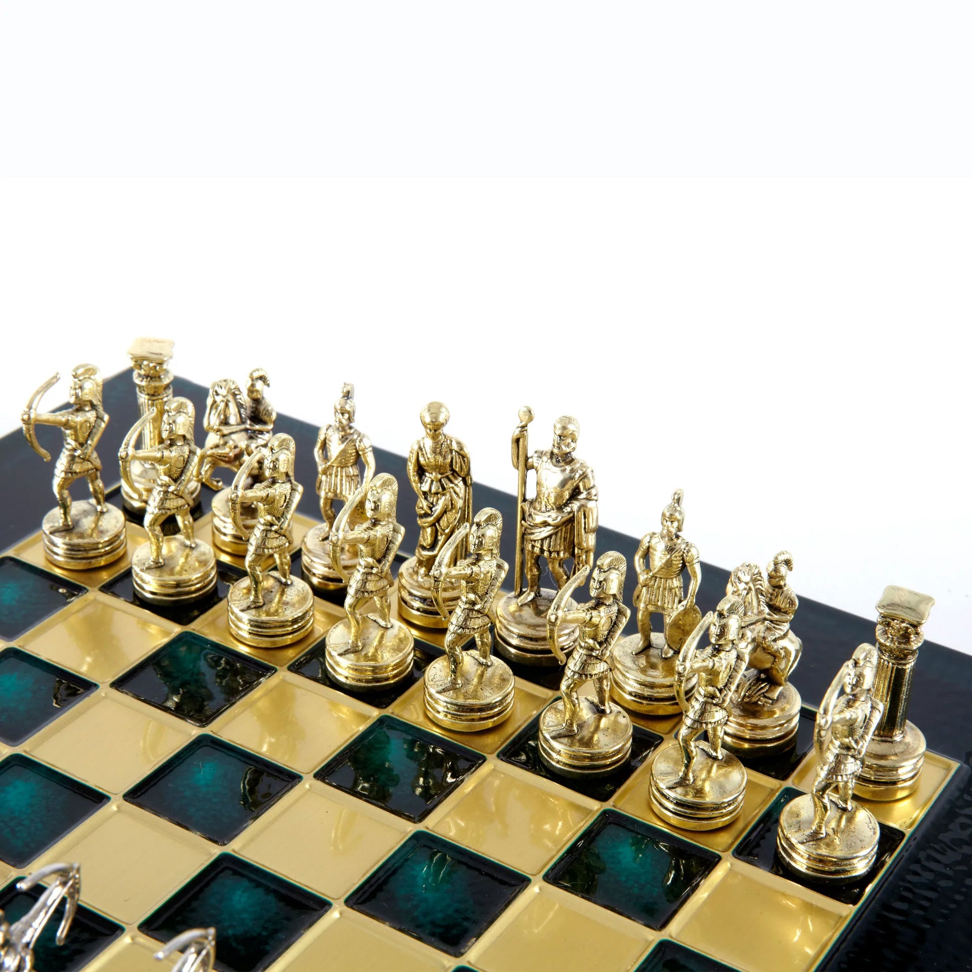 MANOPOULOS Archers Metal Chess Set with Gold & Silver Chessmen & 28cm Chessboard in Brown