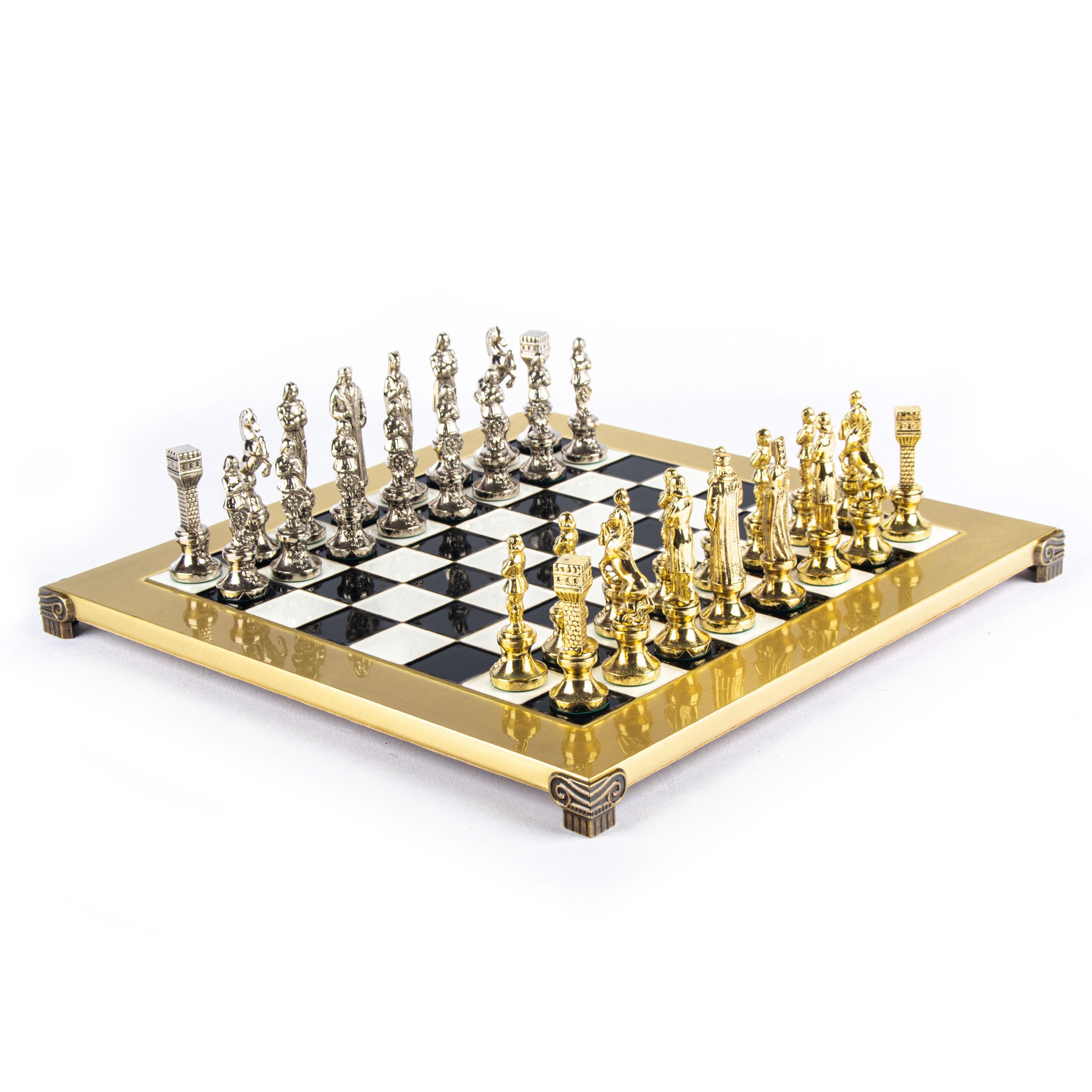 MANOPOULOS Renaissance Metal Chess Set with Gold & Silver Chessmen & 36cm Chessboard in BLACK AND WHITE