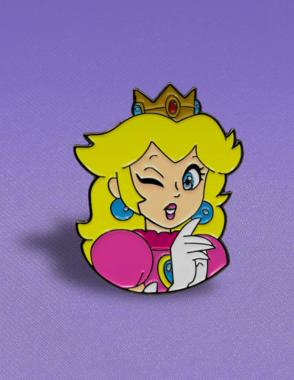 Princess Peach pin