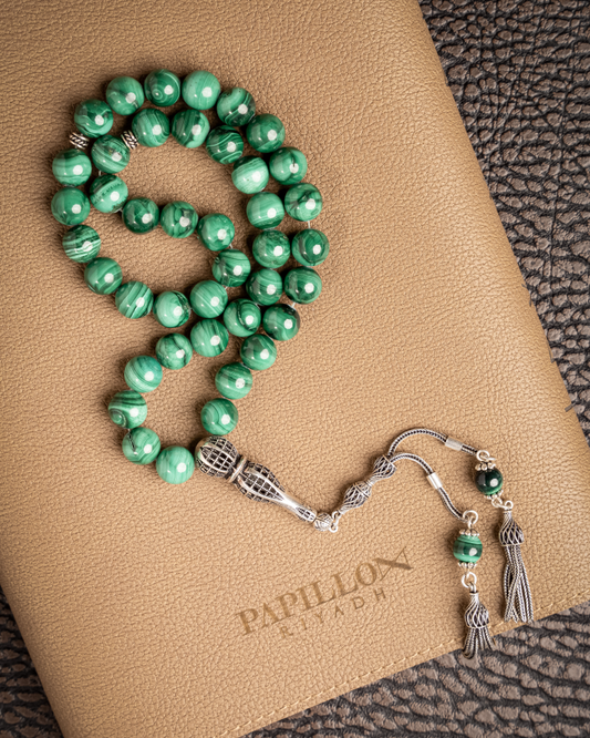 Malachite Subha with Silver Accents – 41 Beads