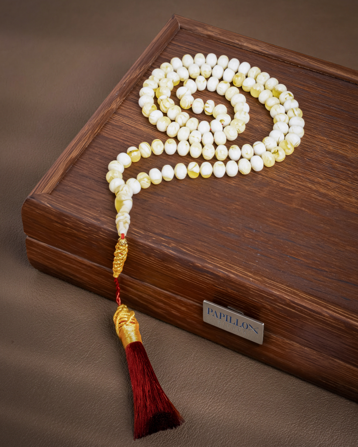 Smooth Mastic Subha with Tassel Off White – 99 Beads