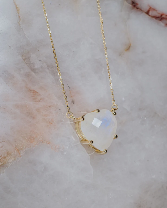 LINDEZA Moonstone heart necklace