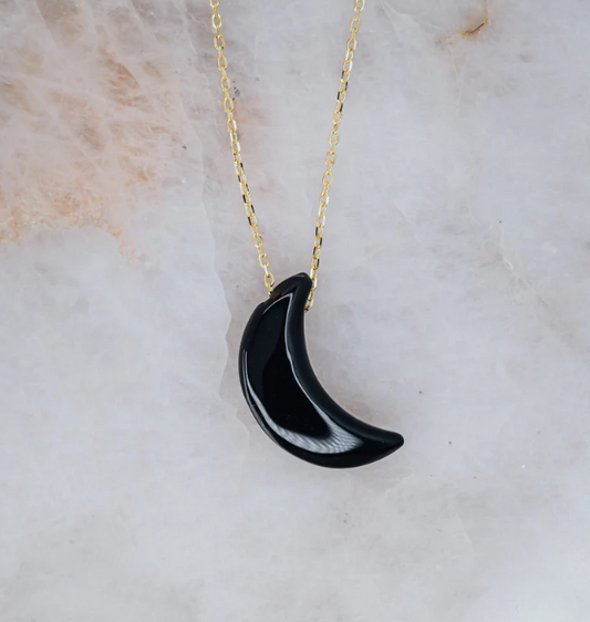 LINDEZA Black onyx moon necklace