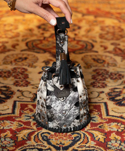 LABOGA Vertebrae Special EditioN- Mini - Ed.8 Black/White