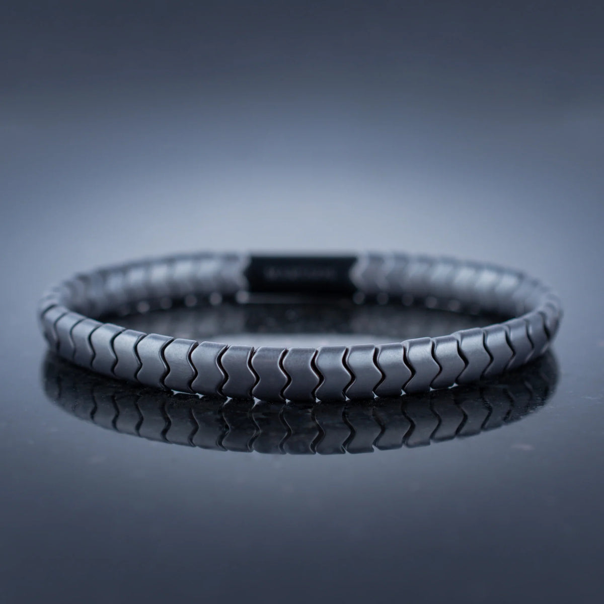 The Serpent Bracelet - M (17-18cm)
