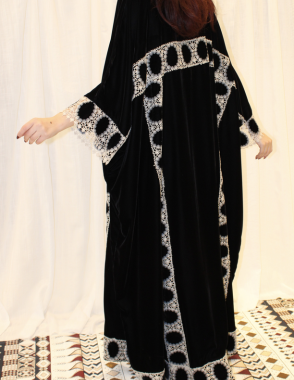 ALWAFRAH Black - White Velvet Abaya with Dress