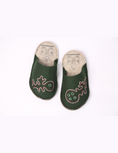 Load image into Gallery viewer, WOOLEN STOCK Roya Lungy Green Sandals Size 39
