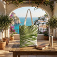 Load image into Gallery viewer, Fann Tip Tote
