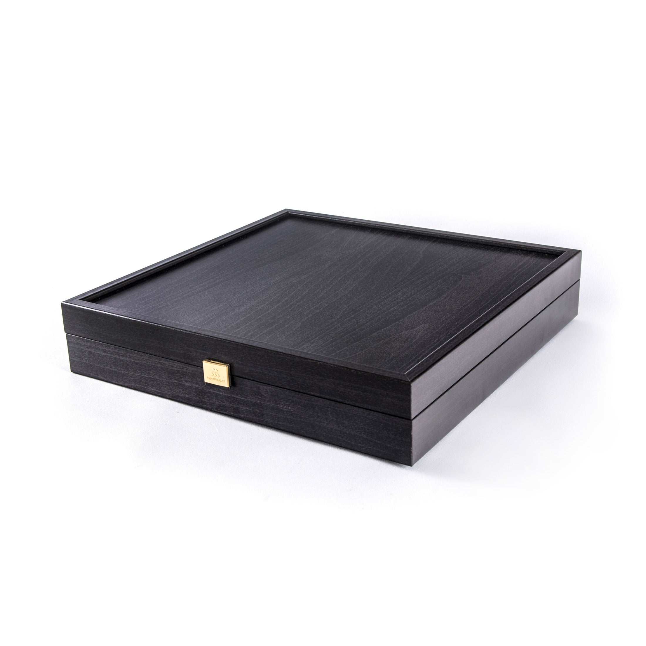 MANOPOULOS Renaissance Metal Chess Set with Gold & Silver Chessmen & 36cm Chessboard in BLACK AND WHITE