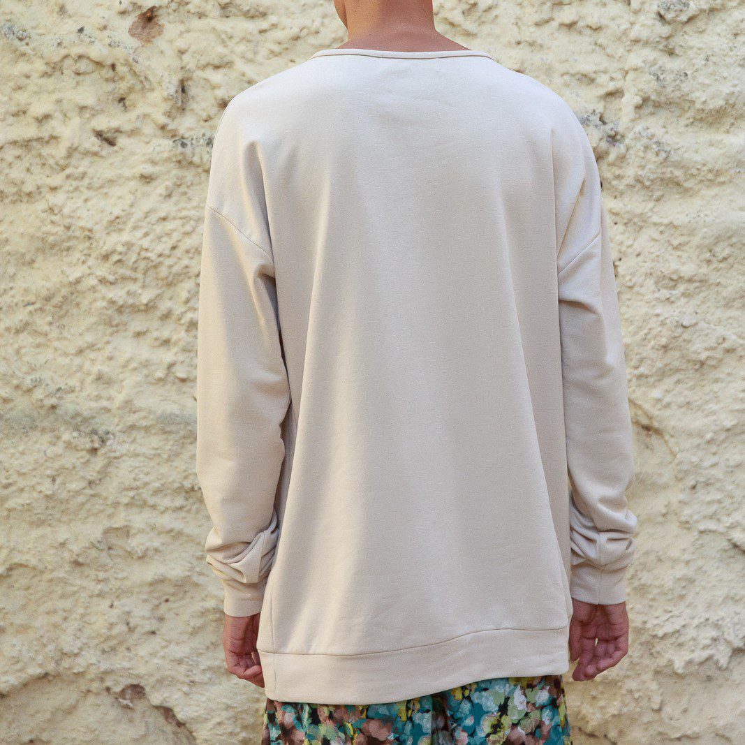 سترة دانتي مطرزة باللون البيج - مقاس صغير ومتوسط