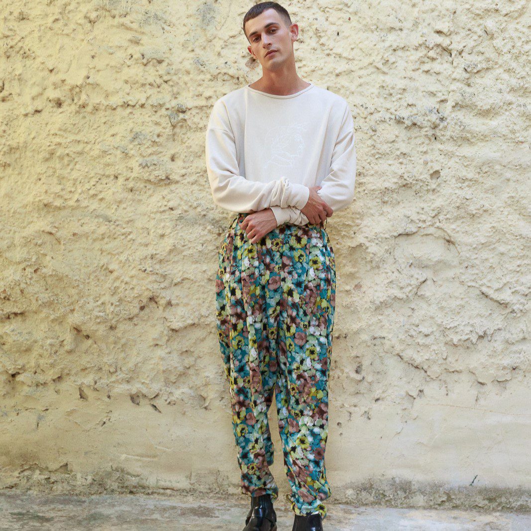 سترة دانتي مطرزة باللون البيج - مقاس صغير ومتوسط