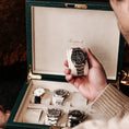 Load image into Gallery viewer, Brompton Eight Watch Box - Green
