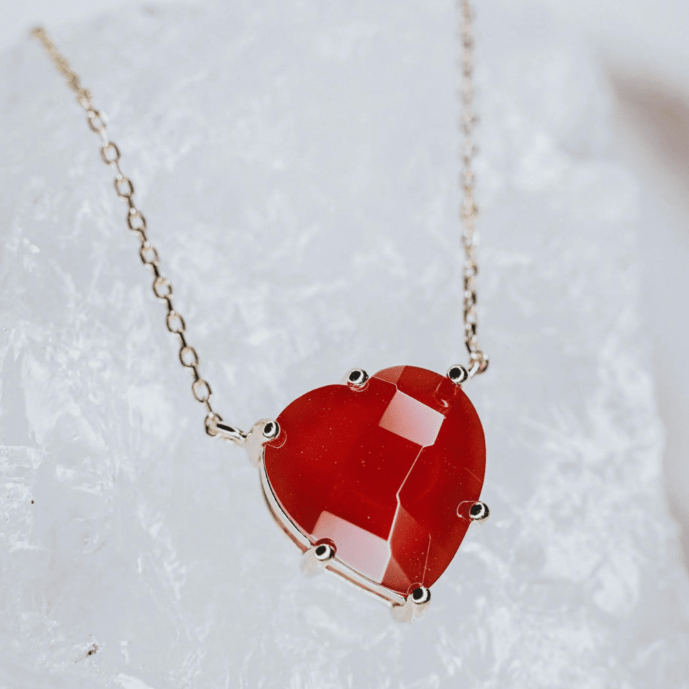 LINDEZA Carnelian heart shaped necklace made of sterling silver and 14K gold plating